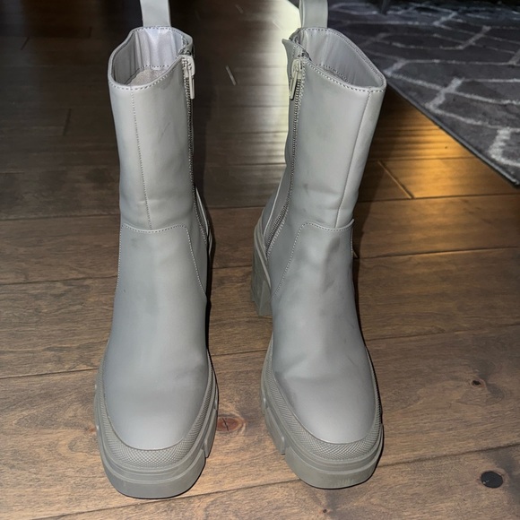 Zara gray platform boots - Picture 6 of 6